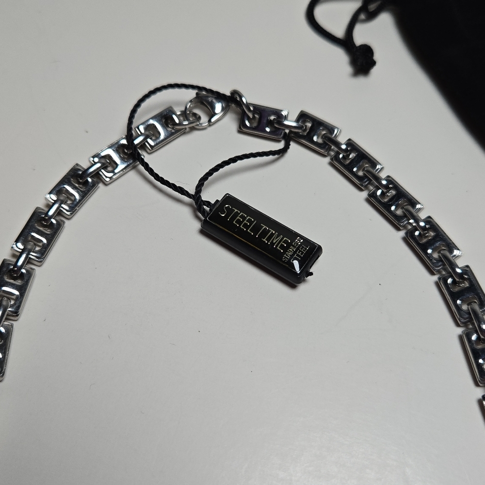 Steeltime Stainless Steel Byzantine Link Necklace - Picture 3 of 5